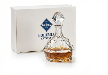Elegancka karafka Bohemia Havana z klasycznym opakowaniem.