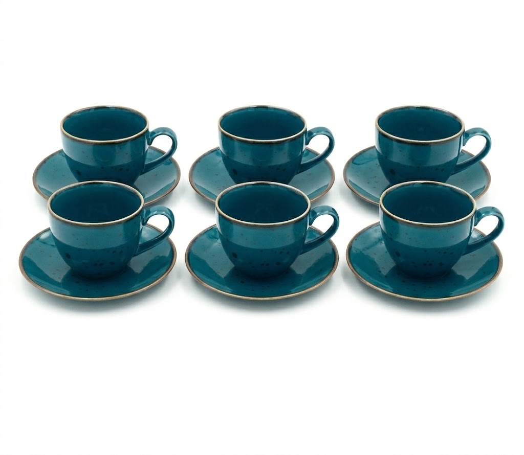 Zestaw sześciu turkusowych filiżanek porcelanowych Bogucice Alumina Laguna